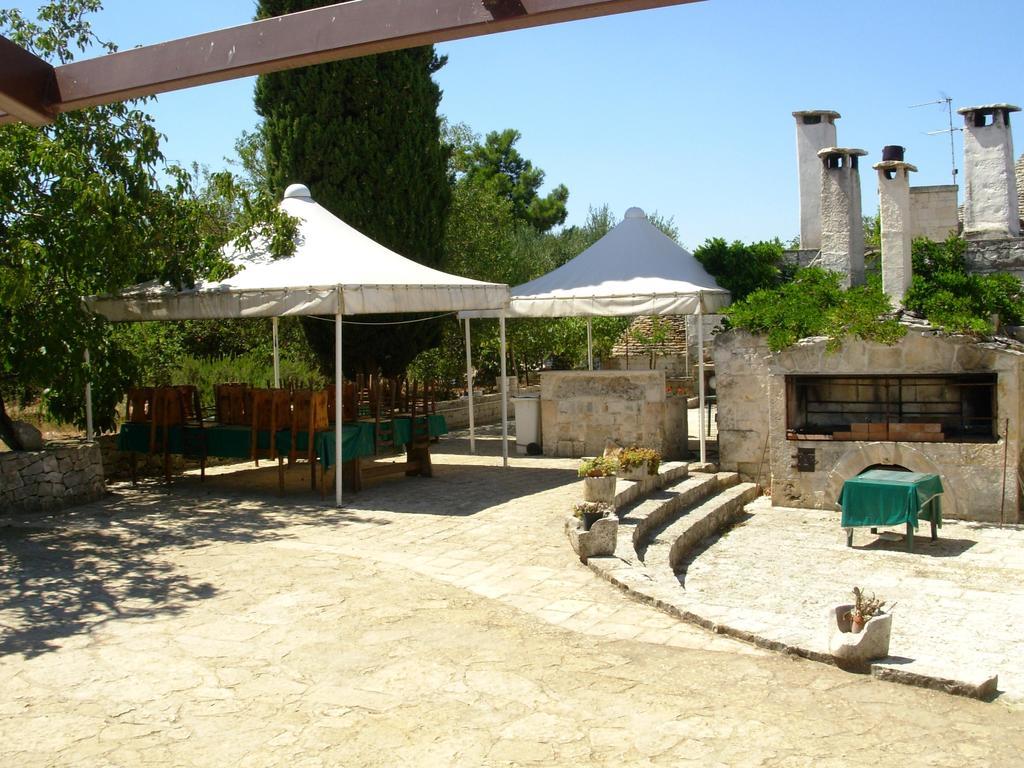 Trullo Malvisco Villa Alberobello Ruang foto